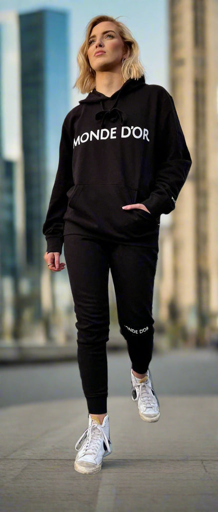 womens black pullover hoodie 